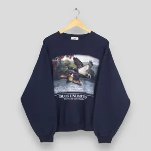 [Sale up to 30%] + [FREE SHIP] - Vintage Ducks Unlimited Blue Sweatshirt Large Mallard Ducks Flying Printed Nature View Lake Pullover Northern Reflection Pheasant Sweater L