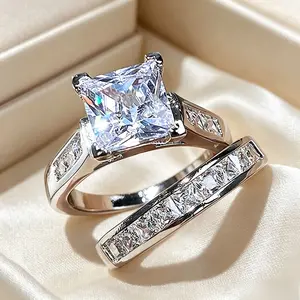 Women’s 2-Piece Baguette Side Stone Stackable Bridal Ring Set, Promise Rings for GF, Princess Cut CZ Engagement Jewelry
