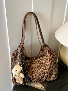 Lazy leopard print casual women's shoulder bag, fashionable and versatile trendy shoulder crossbody bag, simple solid color shoulder commuter bag, crossbody tote bag, suitable for daily matching, commuting and other scenarios, Hobo Crossbody Bag