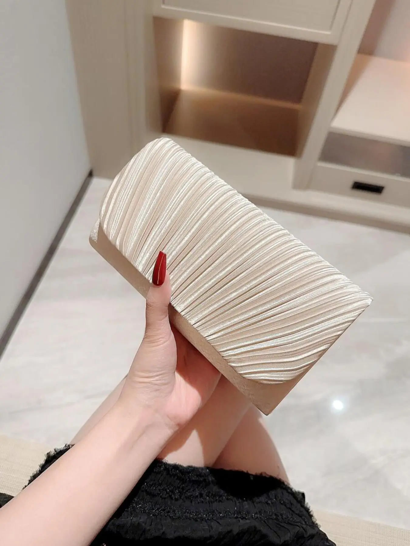 New Women's Satin Pleated Evening Bag, Luxury Handbag for Formal Wear, Cocktail Party Clutch, Bridal Wedding Season Accessory, Fashionable Versatile Purse, Elegant Stylish Purse, Elegant Clutch