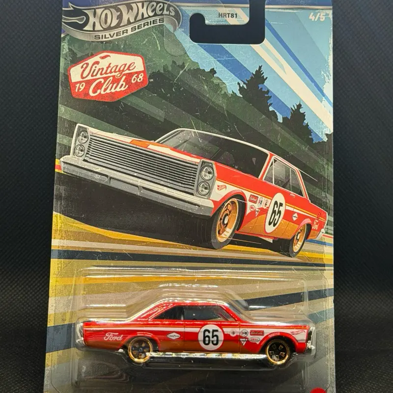 Hot Wheels Vintage 19 Club – ’65 Ford Galaxie 1:64 Die-Cast Collectible