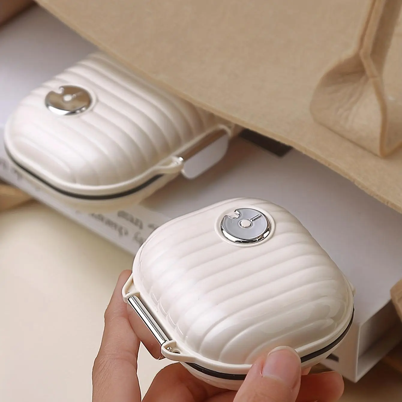 Portable Pill Storage Box, 1 Count/2 Counts Travel Multi-grid Pill Organizer, Mini Jewelry Storage Box, Medicine Box Storage Organizer, Summer for Gi