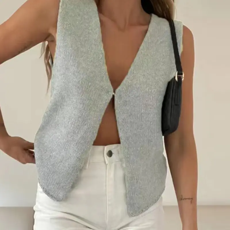 Women's Basic Plain Minimalist Hollow Out V Neck Crop Sweater Vest, Cropped Sleeveless Vest, Casual Sleeveless Knitwear for Daily Wear, Ladies Clothes for All Seasons
