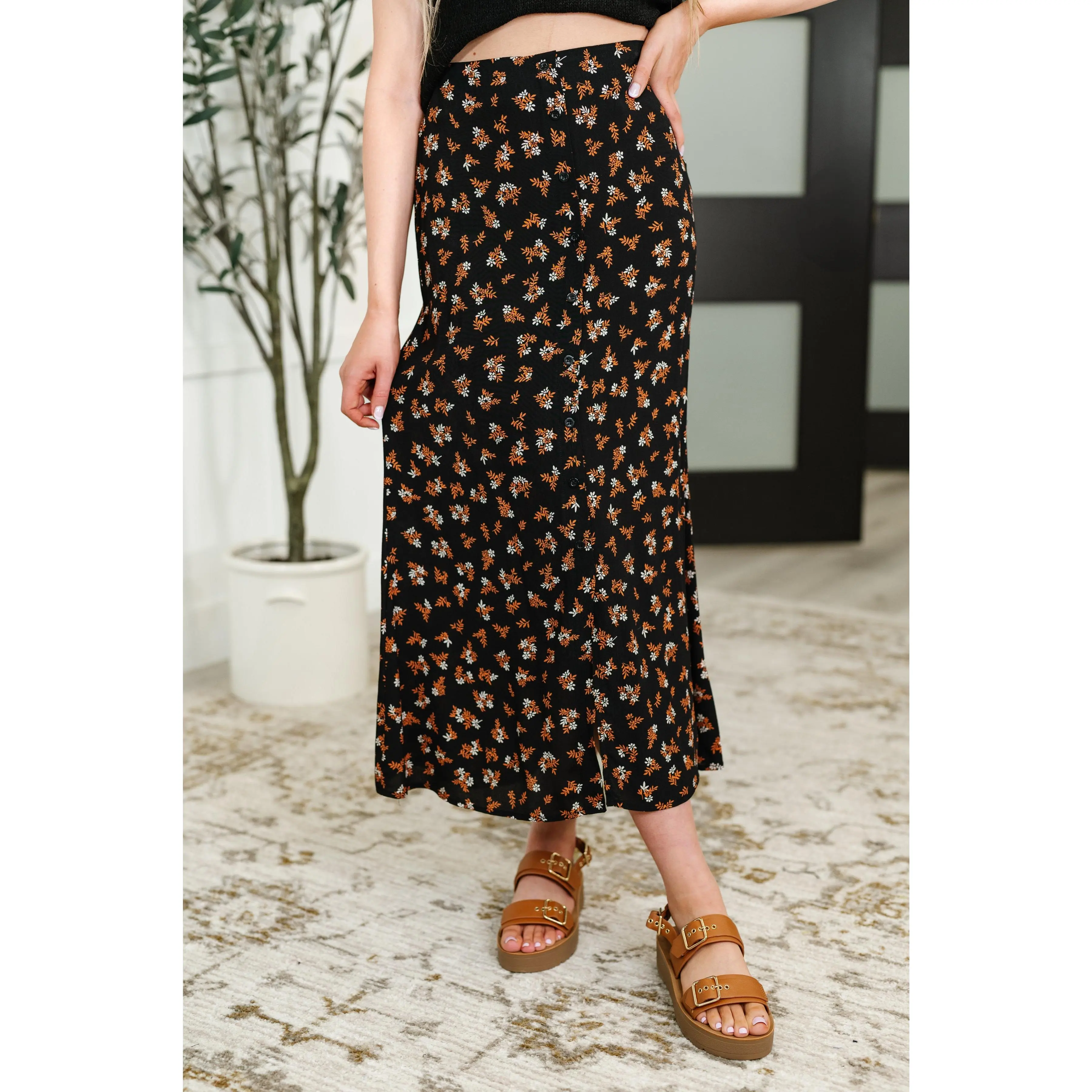 Crisp Kiss Midi Skirt in Rust, White and Black
