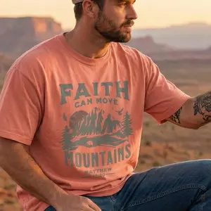 Faith Can Move Mountains Graphic Tee Camiseta Cristiana Mateo 17 20 Vintage T Shirt Faith Apparel Outdoor Nature Shirt para Hombre y Mujer Unisex Cotton Menswear Earthy Brown Coral White Mint Green Breathable Christian Clothing Gift Idea