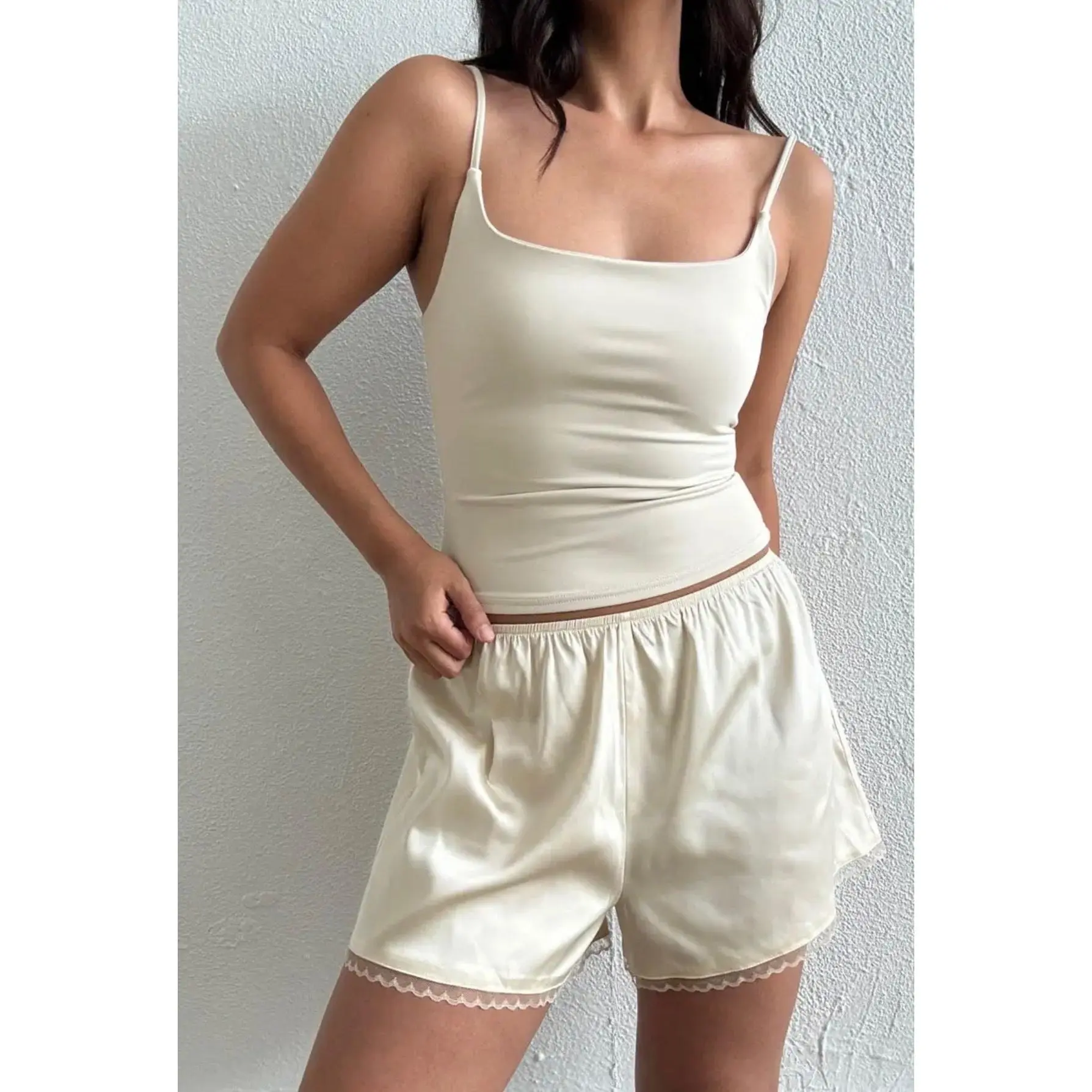 NORA LACE SHORTS