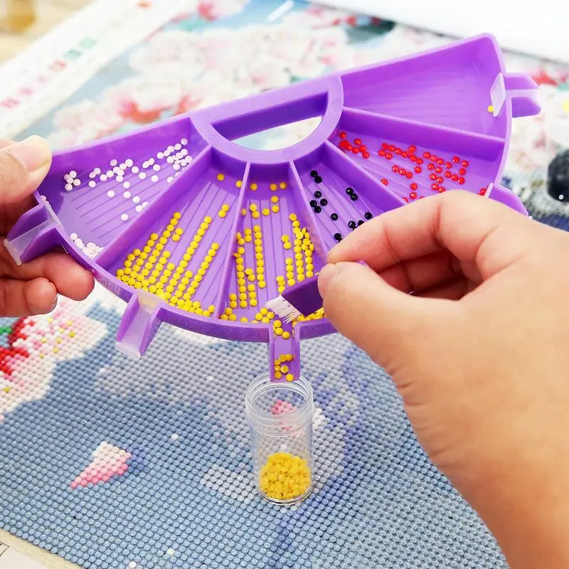 6 Grid Diamond Arts Colorful Painting Drill Tray with Brush, DIY Rhinestone Sorting and Crafts Making Tool, DIY Accessories for Home Decor, Diamond Art Tools, DIY Craft Supplies
