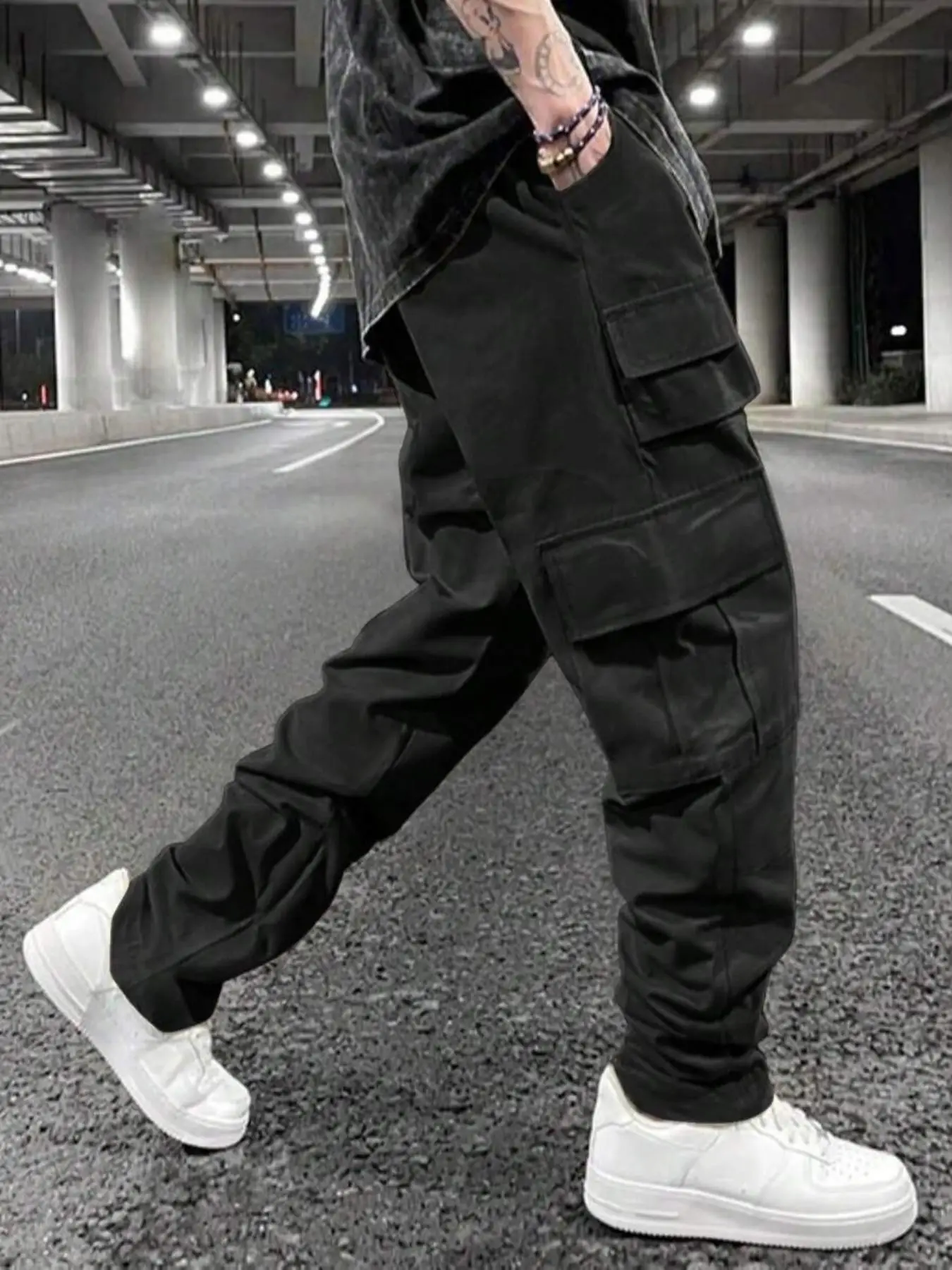 Men's Solid Drawstring Waist Cargo Pants, Street Fashion Casual Pocket Elastic Waist Trousers for Daily Wear, Men's Bottoms for All Seasons