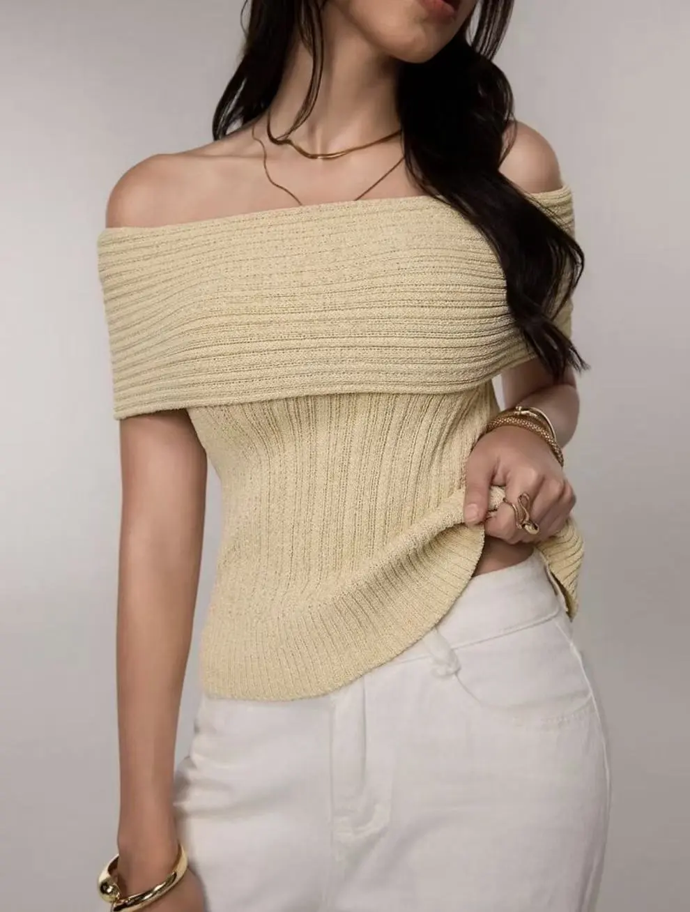 Sweet Dreams.Women's Off-Shoulder Top, Elegant Ribbed Knit FittedCrop Pullover, Casual Commuter Style for Spring/Summer,Off Shoulder Tops, Crop Tops