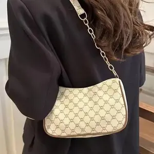 Women's Retro Monogram Print Shoulder Bag, Classic Chain Strap Underarm Purse, Lightweight Crossbody Hobo Bag For Daily Use