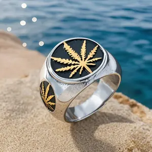 Fashionable Leaf Ring, Made of Stainless Steel Material and Exquisitely Carved, Suitable for Daily Wear, Holiday Parties, and Gift Giving