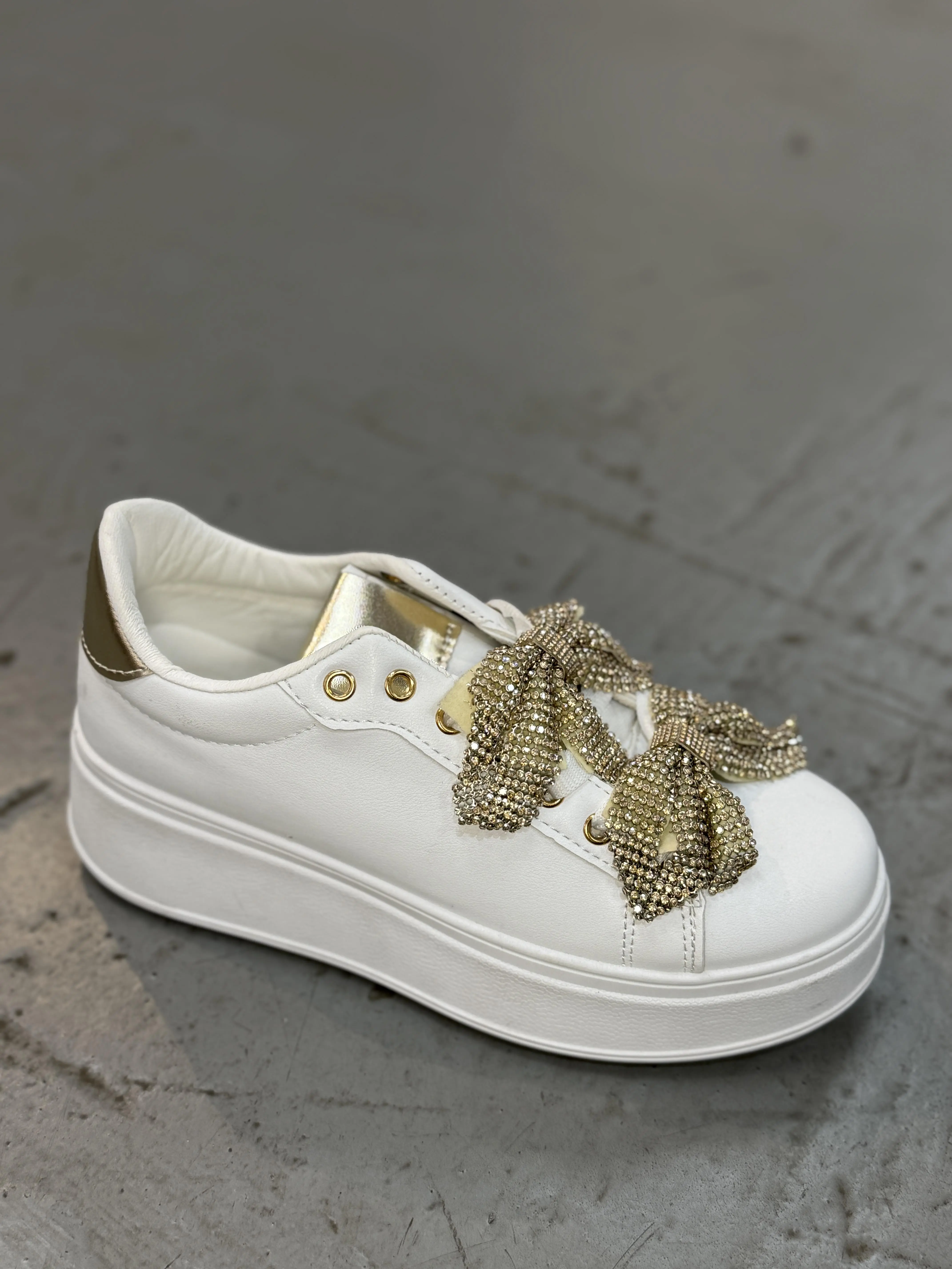 Women fashion platform with double bowls sneaker