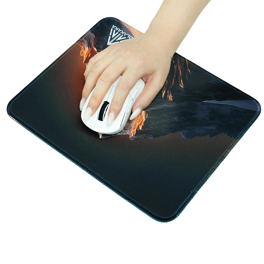 Solakaka Magic Mouse Pad, Office Computer Accessory, High-Precision Desktop Decorative Protective Pad, Rubber Non-Slip and Durable, Sunlight on Golden Mountains, Decorative.