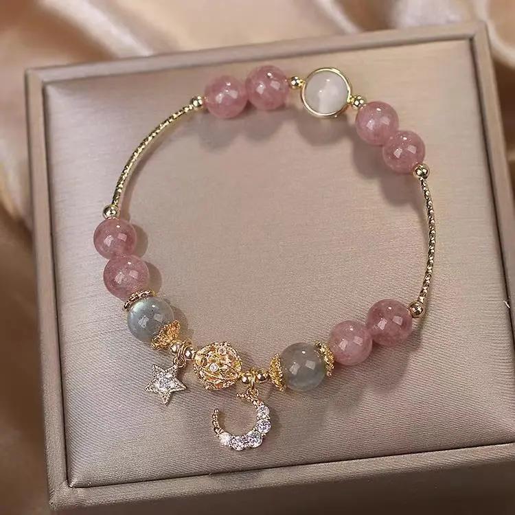 Fashion Strawberry Crystal Beaded Bracelet Friendship Bracelet for Girls Star Moon Pendant Jewelry