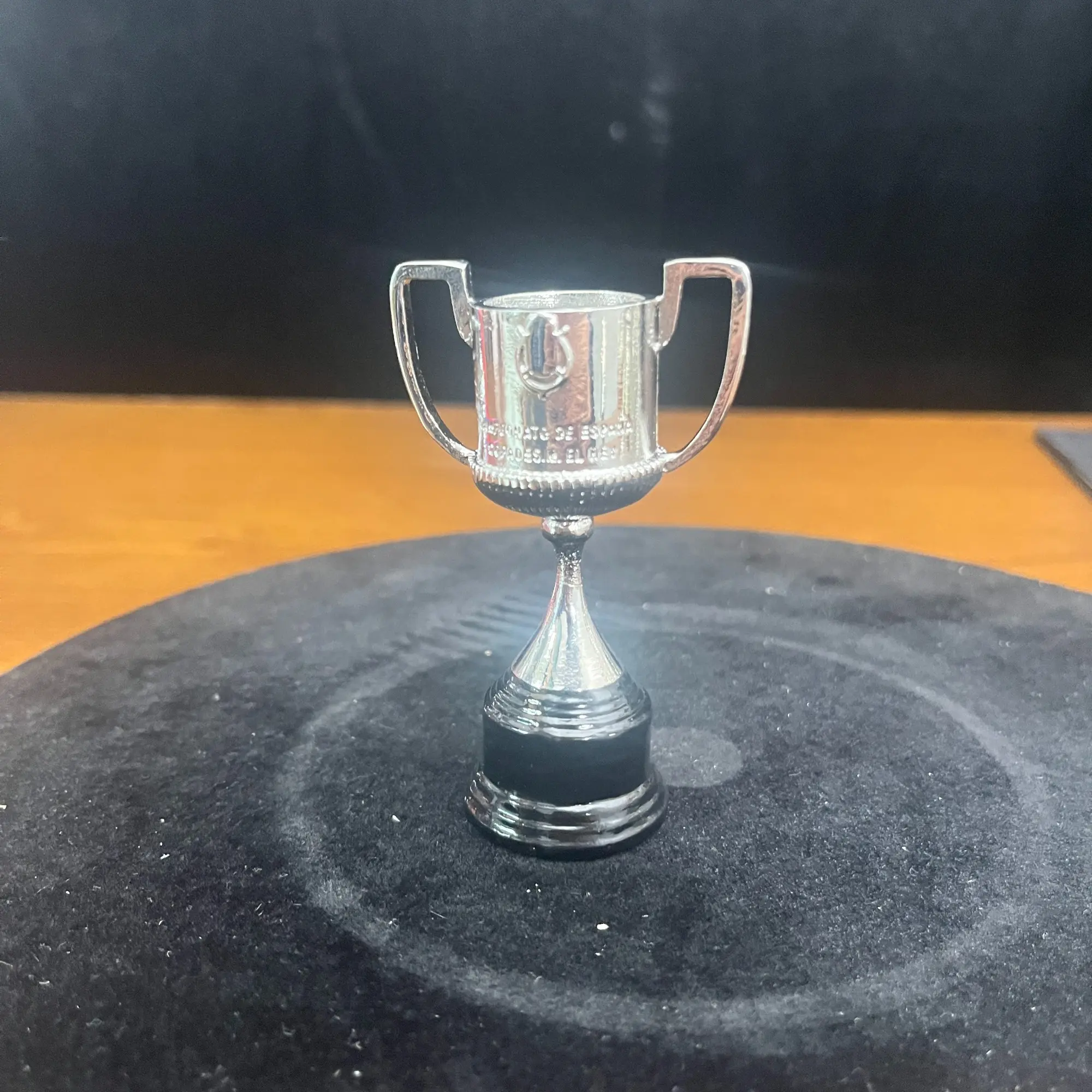Spanish Football King League Trophy, Classic Replica, High-Quality Texture, Perfect Birthday Gift, Holiday Present, Home Decor Ornament