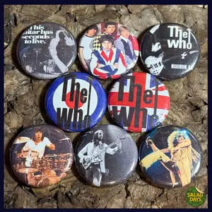 Who -Buttons- 8 Pack
