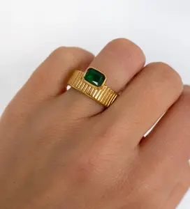 Hallie Ring | Emerald