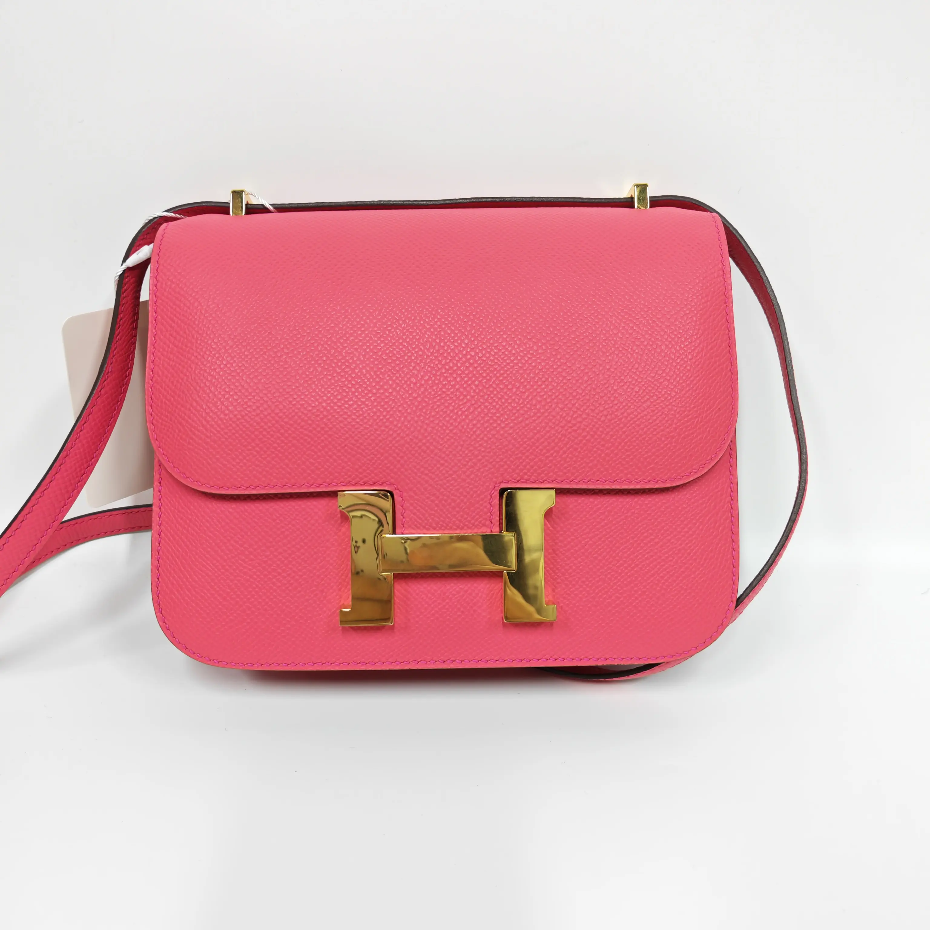 Pre-owned France Crossbody Bags Hermès Constance 19 in Lipstick Pink (SZ 16020 )
