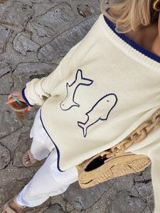 round neck colorblock loose-fit sweater with double fish embroidery, casual long sleeve knit top for fall & winter, versatile women's apparel