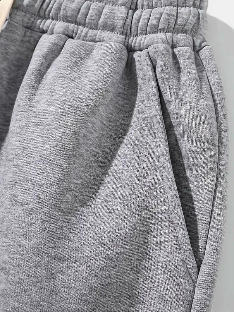 Clean Gent Men's Basic Casual Sweatpants with Drawstring Waistband, Loose Fit Athletic Running Pants Suitable for All Seasons and Ideal for Everyday Wear as Men's Bottoms