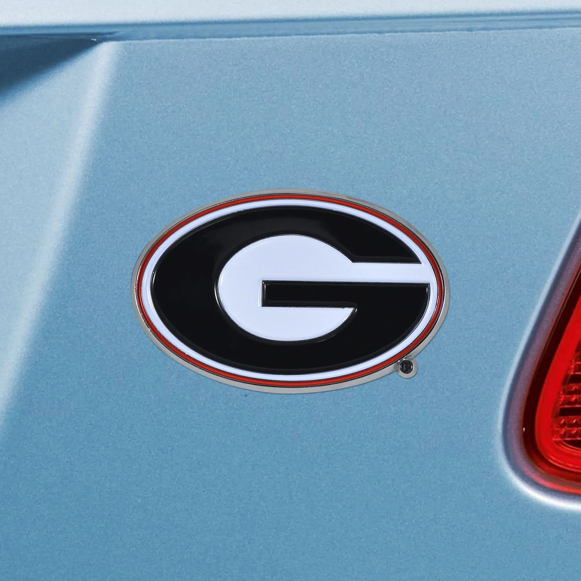 Georgia Bulldogs Color Chrome Auto Emblem Georgia Bulldogs Color Chrome Auto Emblem