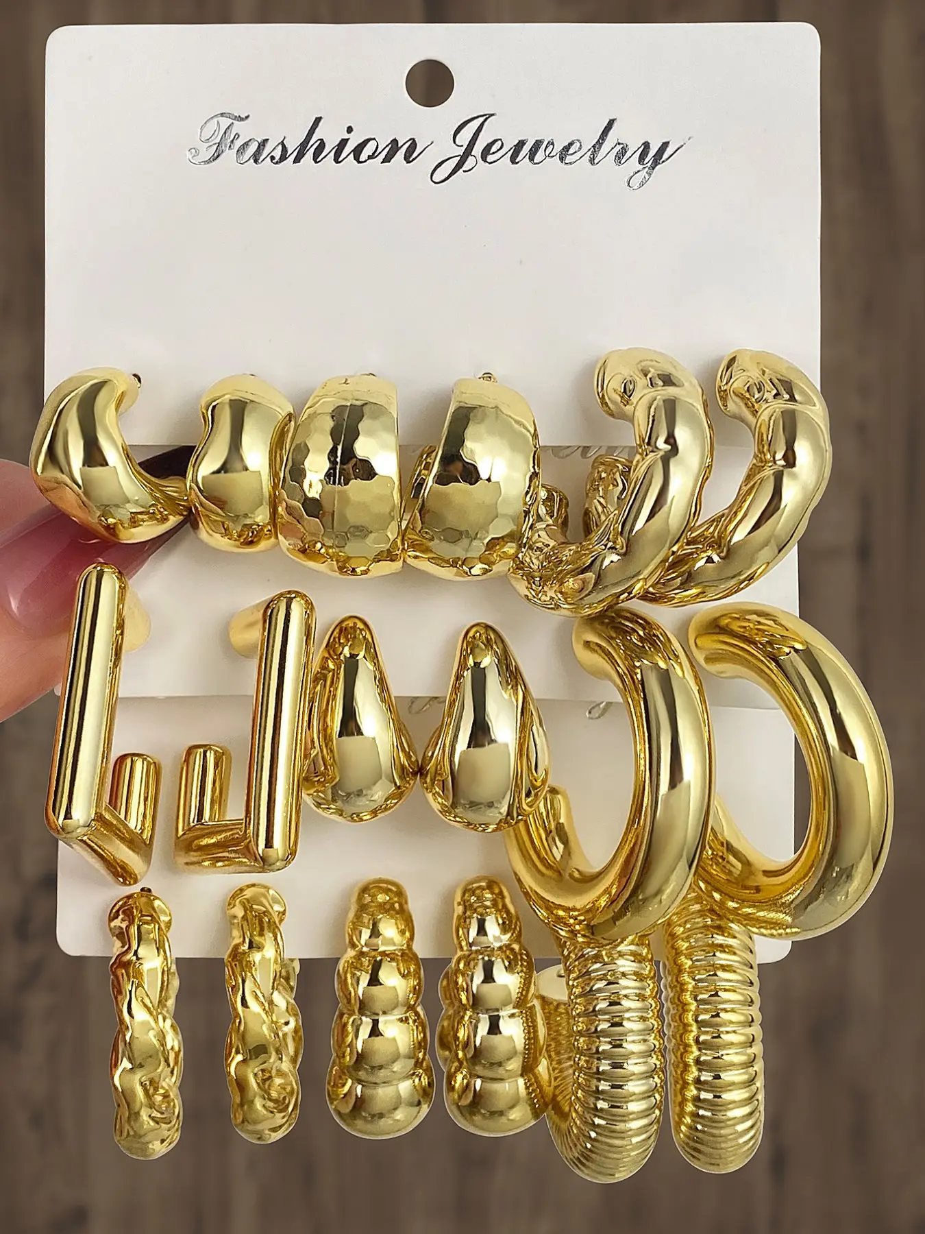 9 Pairs C-Shaped Flashy Metal Earrings Set, Women's Geometric Texture Party Earrings, Sexy Style, All Seasons, Alloy Material