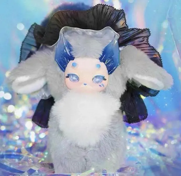 Tutulong V3 Mint Crystal Dragon -Moonstone Tutulong confirmed no box