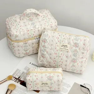 Floral Pattern Makeup Bag Set, 3 Counts/set Large Capacity Cosmetic Storage Bag, Zipper Makeup Organizer Pouch, Travel Cosmetic Bags, Versatile Storage Bag for Travel