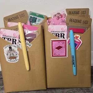 Blind Date With a Book| Book Lovers Gift Bundle