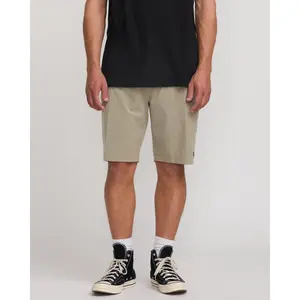 Crossfire Submersible 21" Hybrid Shorts