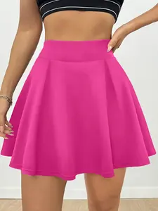 High-Waisted Pleated Skirt, Vintage Style, Slim-Fitting, Multi-Scene Fit, Perfect for Street Date/commute, Accentuates Waist and Hips