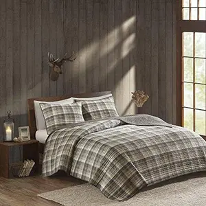 Woolrich Reversible Quilt Cabin Lifestyle Design - All Season, Breathable Coverlet Bedspread Bedding Set, Matching Shams, Tasha Plaid Tan/Brown 3 Piece