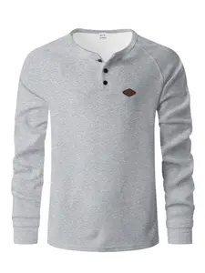 Men's solid color waffle weave henley long sleeve top, diamond leather label design, American vintage casual, can be worn as an innerlaver in and winter or lavered, suitable for daily street wear, light outdoor and other scenarios; men's long sleeves.