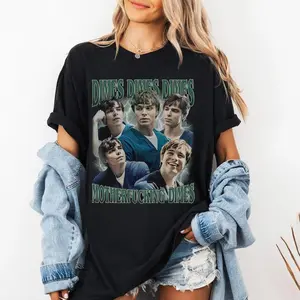 JUSQU'À UN CRU ! Chemise Dimes, Nicholas Alexander Chavez dans le rôle de Lyle Menendez T-shirt unisexe, chemise Nicholas Chavez, Netflix Monsters Merch