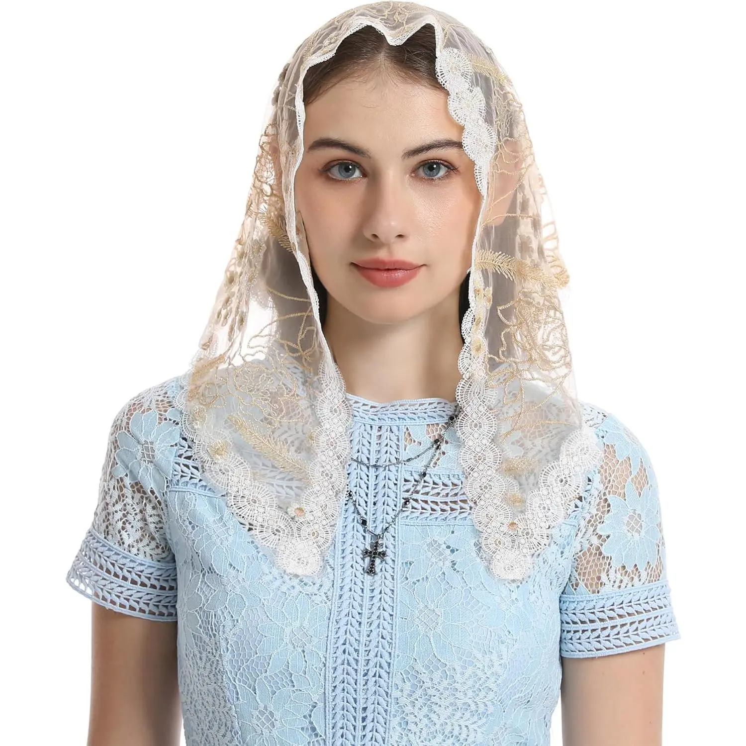 Small Triangle Chapel Veil: Vintage Inspired Lace Mantilla Veils for Church Latin Mass  Head Scarf for Women