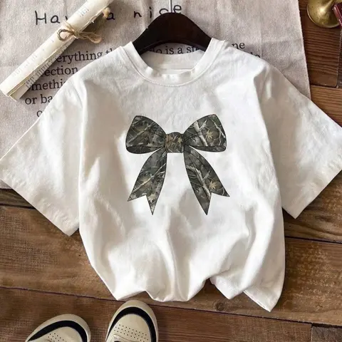 Women's  Bow Print Round Neck Fitted Tee, Casual Short Sleeve T-shirt for Daily Wear, Ladies Clothes for All Seasons