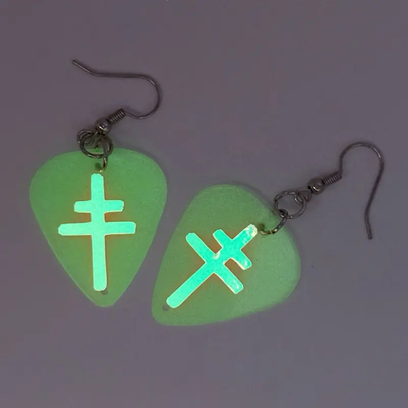 President earrings glow in the dark