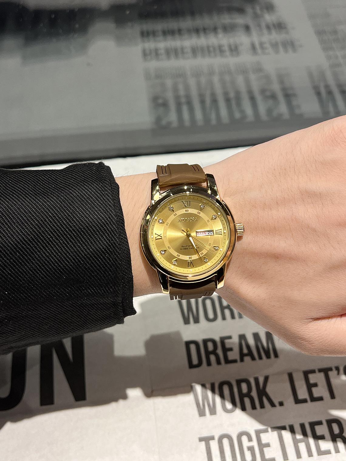 Men's Luxury Business Quartz Watch - Waterproof Luminous Date Display with Premium Silicone Strap, Stylish Sport Wristwatch