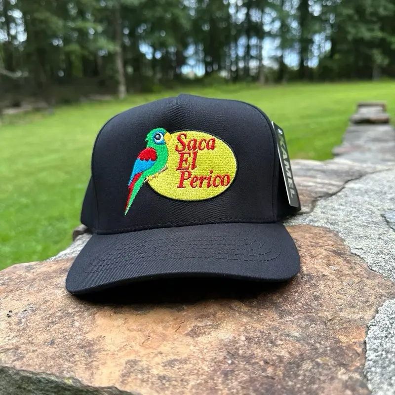 Saca el perico SnapBack hat adjustable kamel 804