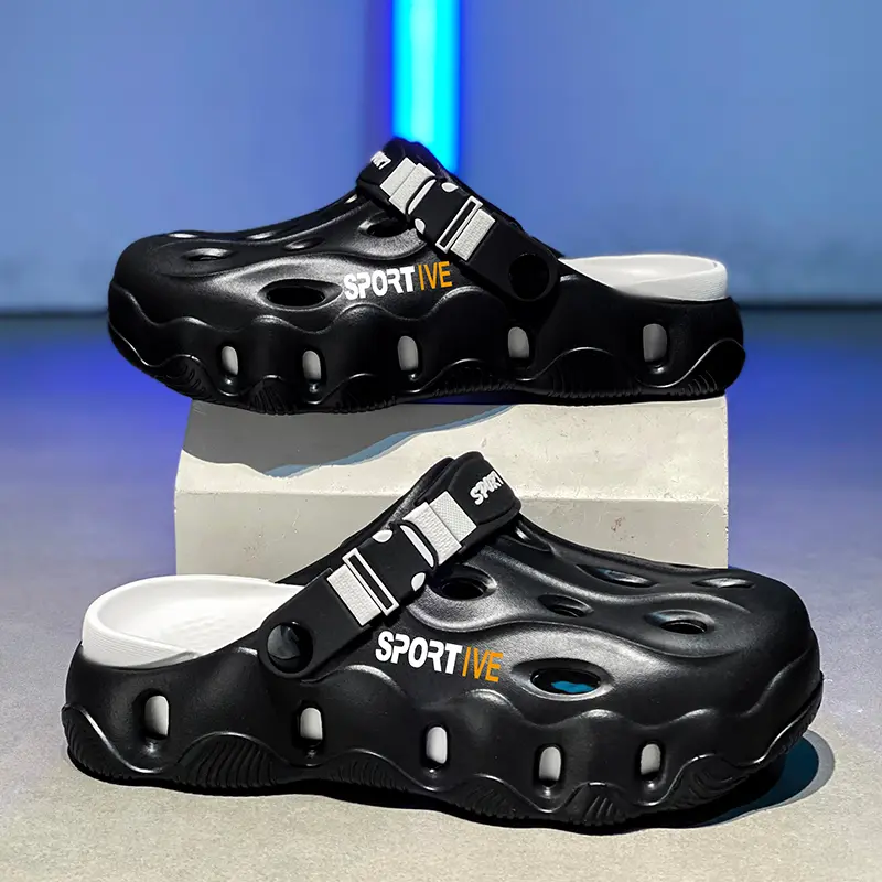 Men's Summer Slippers New Beach Sandals Thick Sole Non-Slip Odor-Resistant Closed Toe Half Hollow Shoes