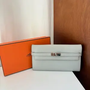 Pre-owned HERMÈS leather Clutches & Wristlets Hermes pearl grey kelly goatskin wallet