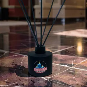 Hotel Type - Diffuser Starter Kit (4oz/114g vessel, 3oz/85g fragrance oil, and reeds)