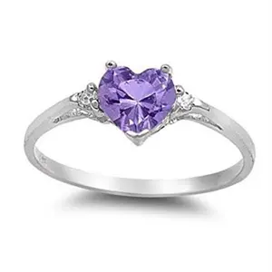 Classic Purple Heart Crystal Ring for Women - Silver Plated Amethyst Style Promise Ring with CZ Accents, Romantic Engagement Birthday Gift