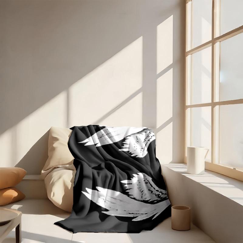 1 piece White feather angel wings design themed flannel blanket - Oversized fluffy warm sofa blanket, flannel for beds, all-season multi-purpose, modern style, machine washable, digital print design, 100% polyester, suitable for sofa, bed, travel