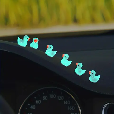 Luminous Duck Design Car Interior Decoration, Cute Car Center Console Ornament, Car Interior Decoration Accessories for Women & Men, Cute Car Decor