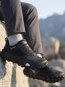 Lightweight Anti-Slip Outdoor Hiking Shoes for Men and Women, Comfortable All-Terrain Mountain Climbing Shoes, Durable Trail Running Footwear