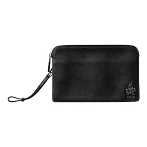 Pre-owned PRADA Leather Clutches & Wristlets Clutch Black Saffiano P26051112