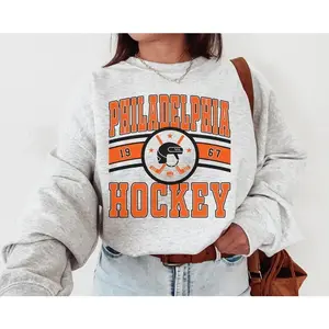 Hot Deal Vintage Philadelphia Flyer Sweatshirt, Philadelphia Flyer Sweater, Flyers Shirt, Hockey Fan Shirt, Retro Philadelphia Ice Hockey, Gift For Fan