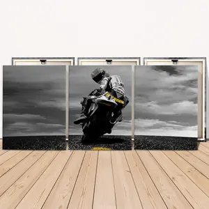 3 Counts Wooden Framed Canvas, Professional Motorcycle Racing Moment Images, Exquisite Poster, Perfect Living Room Decoration, Modern Art, Fashion Family Poster, Wall Art Decoration, Waterproof Art, Modern Home Decor