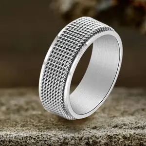 GTHIC Minimalist Mesh Woven Stainless Steel Spinner Ring Band Ring for Men Women Daily Wear Fashion Accessory